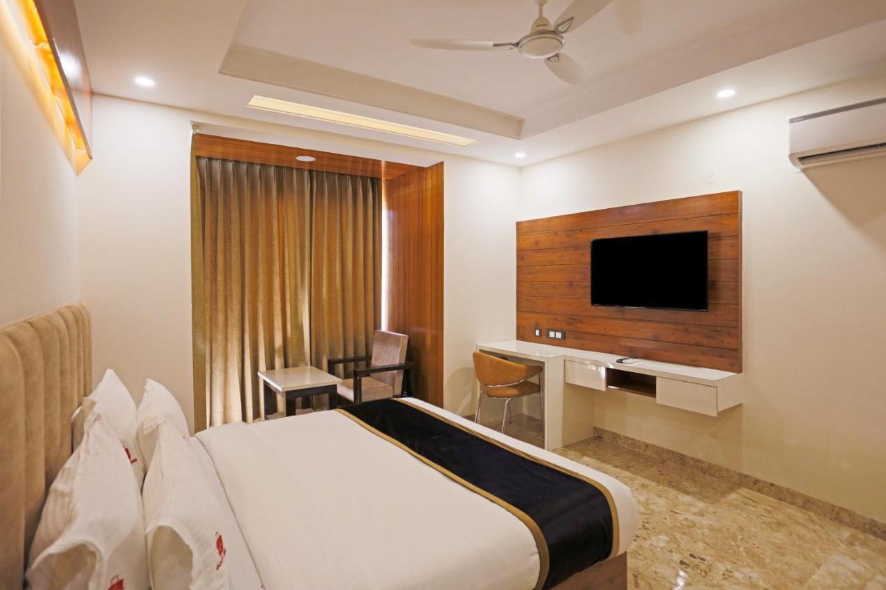 Hotel Deluxe Stay Inn - Near Delhi Airport New Delhi Eksteriør bilde
