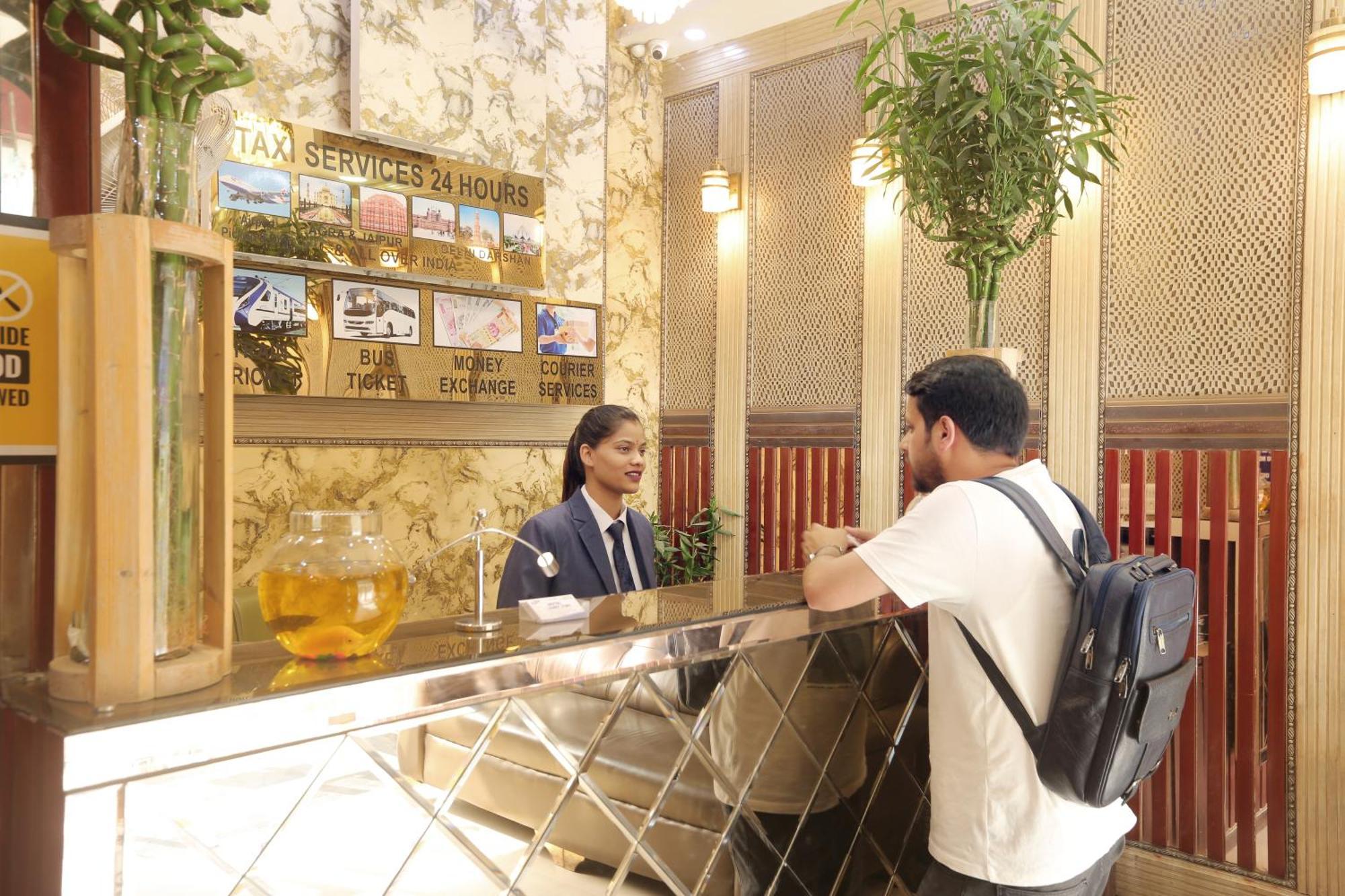 Hotel Deluxe Stay Inn - Near Delhi Airport New Delhi Eksteriør bilde