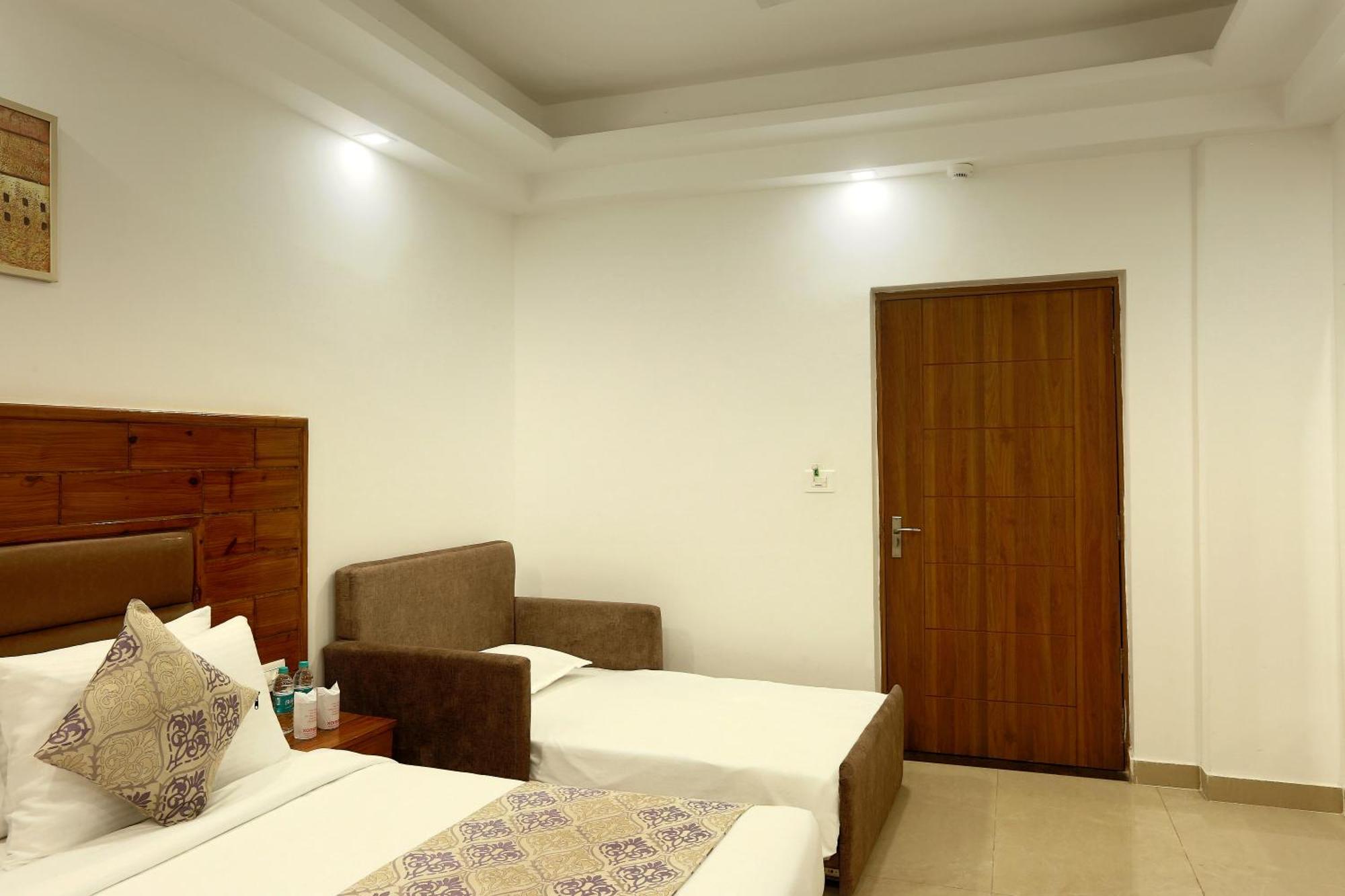 Hotel Deluxe Stay Inn - Near Delhi Airport New Delhi Eksteriør bilde