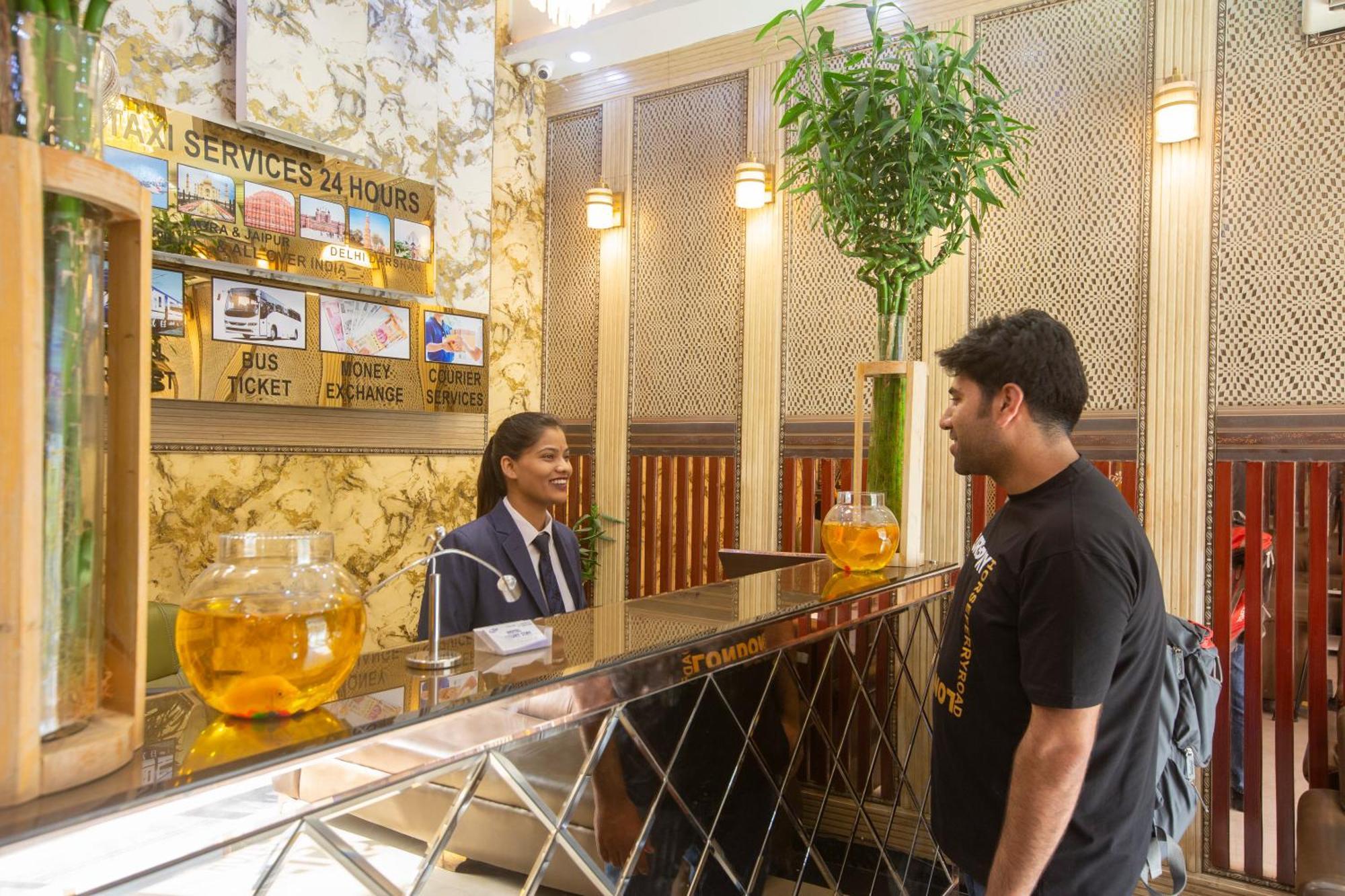 Hotel Deluxe Stay Inn - Near Delhi Airport New Delhi Eksteriør bilde