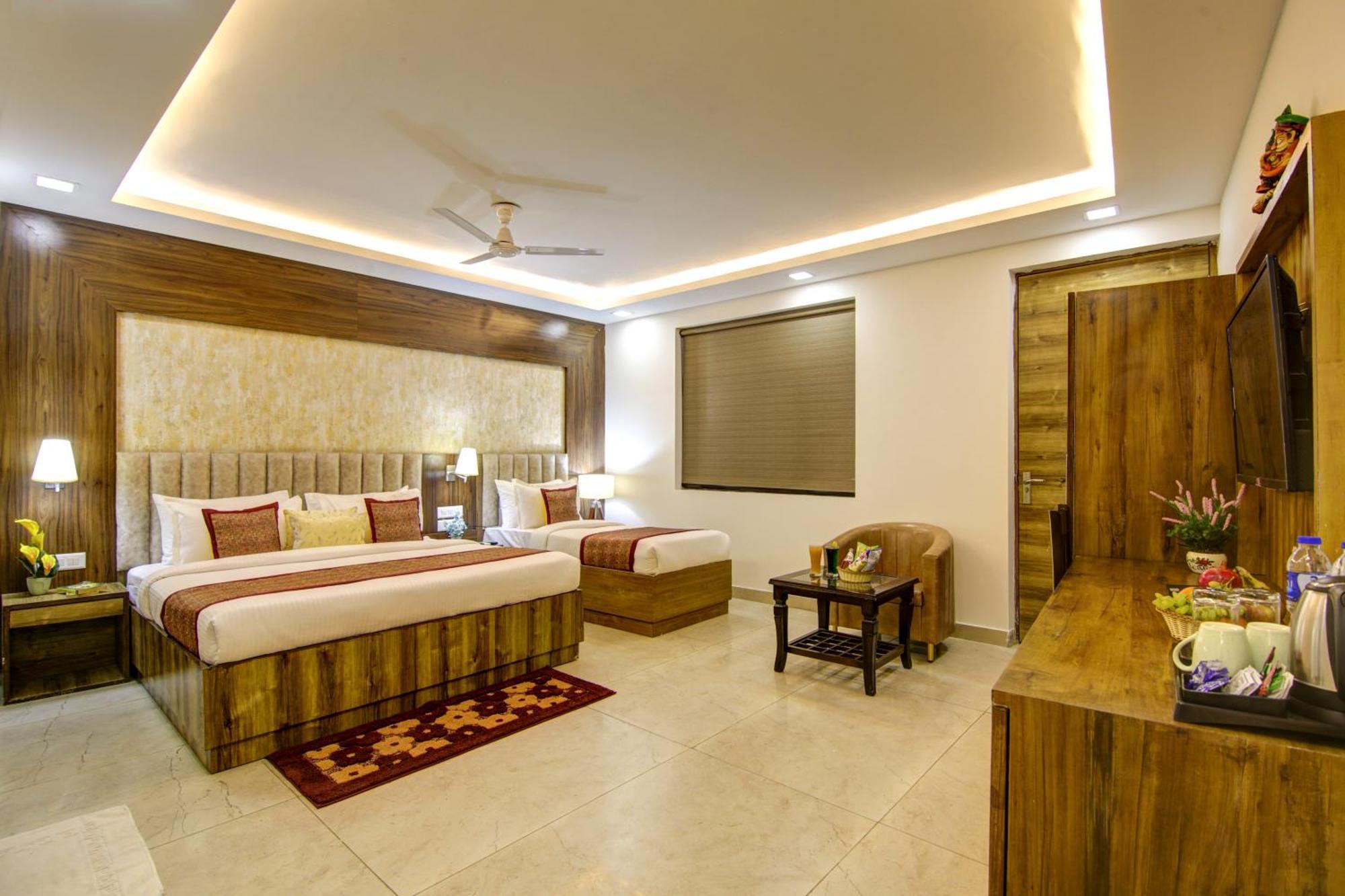 Hotel Deluxe Stay Inn - Near Delhi Airport New Delhi Eksteriør bilde